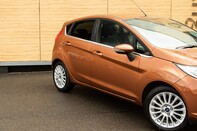 Ford Fiesta TITANIUM 9