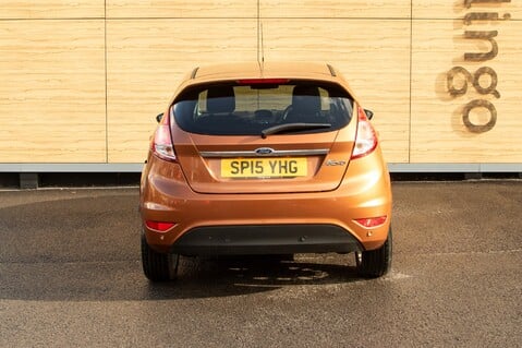 Ford Fiesta TITANIUM 8