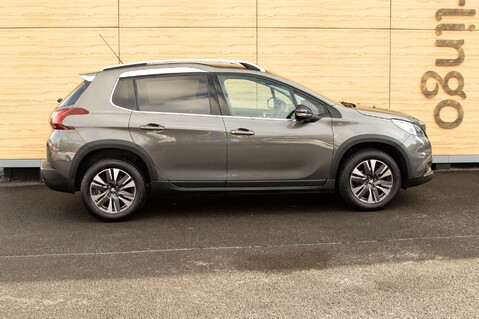 Peugeot 2008 ALLURE PREMIUM 15