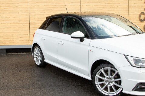 Audi A1 SPORTBACK TFSI S LINE 10