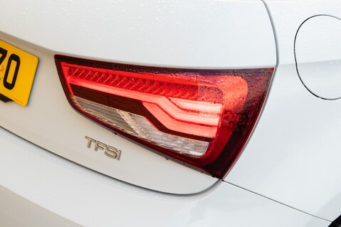 Audi A1 SPORTBACK TFSI S LINE 7