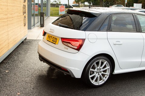 Audi A1 SPORTBACK TFSI S LINE 11