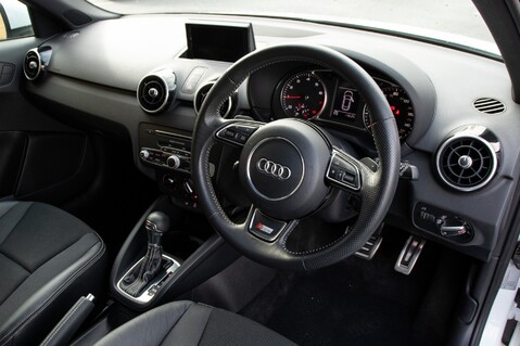 Audi A1 SPORTBACK TFSI S LINE 5