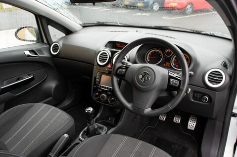 Vauxhall Corsa LIMITED EDITION 5