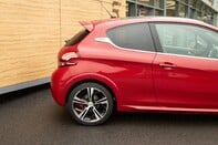 Peugeot 208 THP GTI PRESTIGE 11