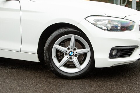 BMW 1 Series 118I SE 2