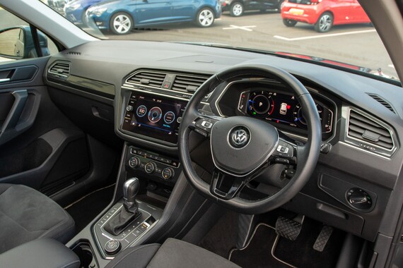 Volkswagen Tiguan SEL TDI 4MOTION DSG