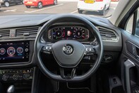 Volkswagen Tiguan SEL TDI 4MOTION DSG 23