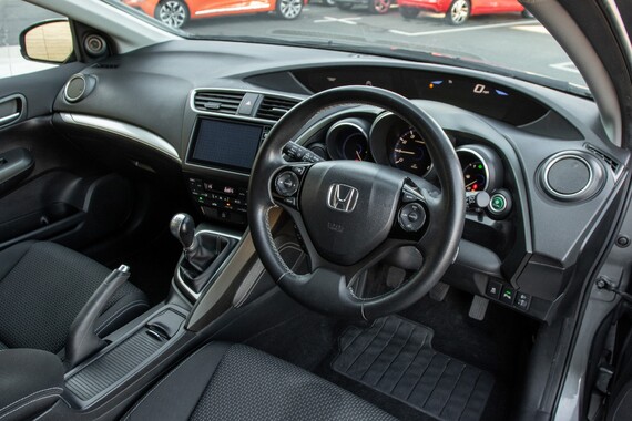 Honda Civic I-VTEC SE PLUS NAVI