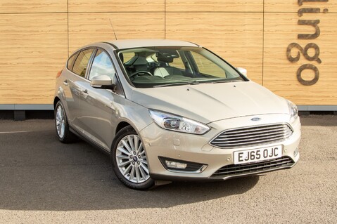 Ford Focus TITANIUM X 1