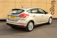 Ford Focus TITANIUM X 4