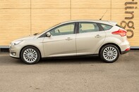 Ford Focus TITANIUM X 16