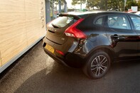 Volvo V40 D2 MOMENTUM 10