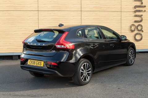 Volvo V40 D2 MOMENTUM 4