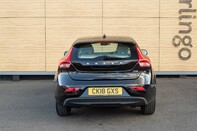 Volvo V40 D2 MOMENTUM 8