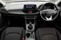 Hyundai i30 T-GDI SE 13