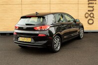 Hyundai i30 T-GDI SE 4