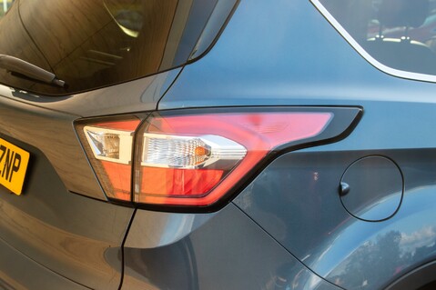 Ford Kuga TITANIUM EDITION TDCI 5