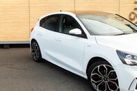 Ford Focus ST-LINE X 10