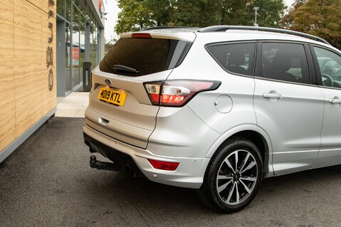 Ford Kuga ST-LINE 10