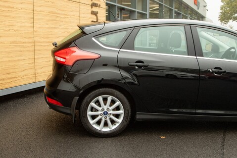 Ford Focus TITANIUM 11