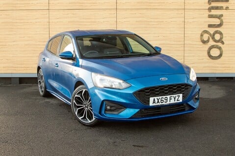 Ford Focus ST-LINE X 1