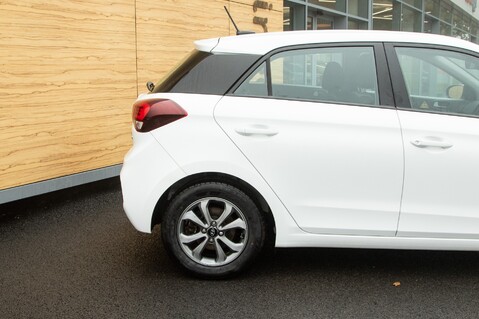 Hyundai i20 MPI SE 11