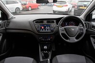 Hyundai i20 MPI SE 13