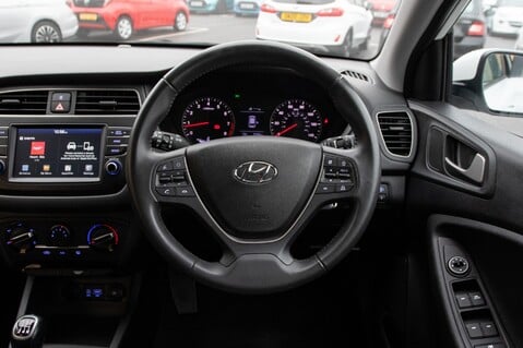 Hyundai i20 MPI SE 23