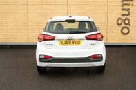 Hyundai i20 MPI SE 8