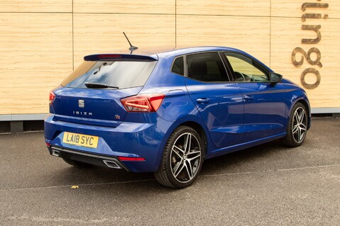 SEAT Ibiza TSI FR 4