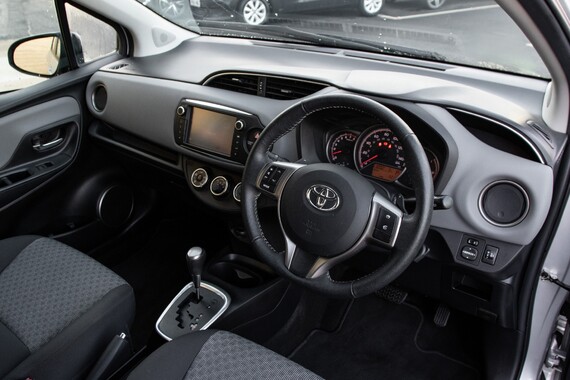 Toyota Yaris VVT-I ICON M-DRIVE S