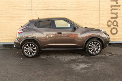 Nissan Juke TEKNA 15