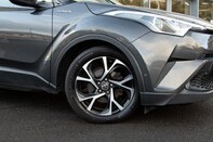 Toyota C-HR DESIGN 2