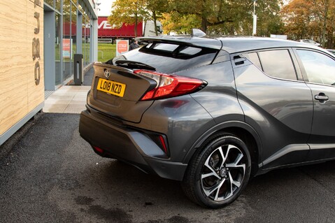 Toyota C-HR DESIGN 10