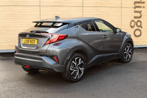 Toyota C-HR DESIGN 4