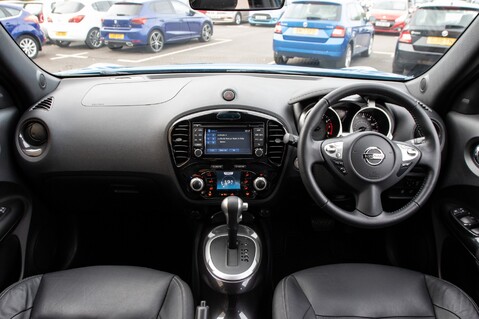 Nissan Juke TEKNA XTRONIC 13