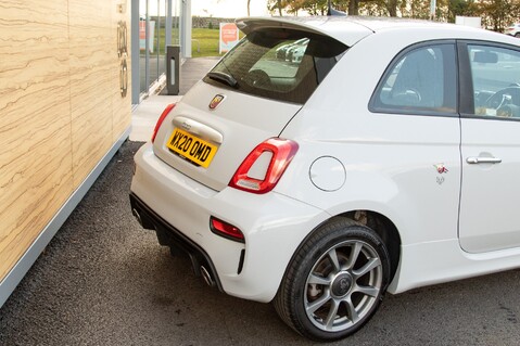 Abarth 500 595 10