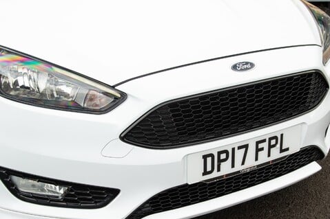 Ford Focus ST-LINE TDCI 14