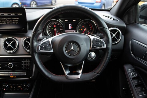 Mercedes-Benz GLA Class GLA 200 D AMG LINE 23