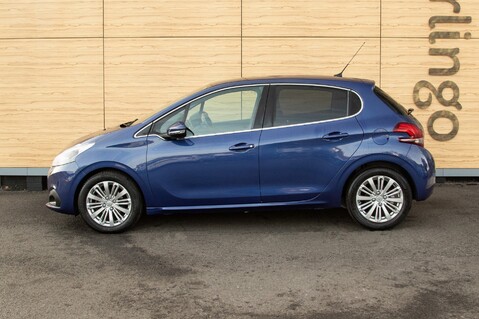 Peugeot 208 PURETECH S/S ALLURE 16