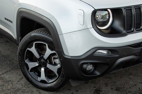 Jeep Renegade TRAILHAWK PHEV 4