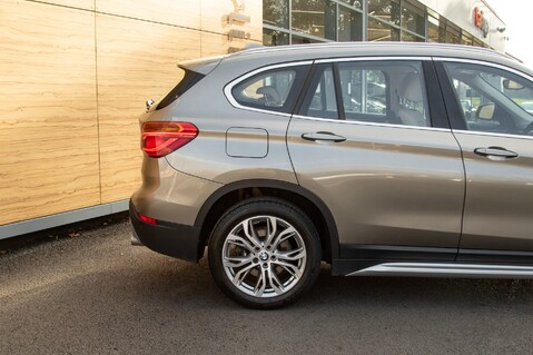 BMW X1 SDRIVE20I XLINE 11