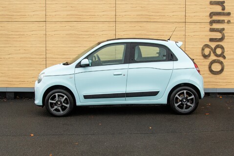 Renault Twingo ICONIC TCE 17