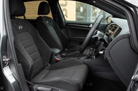 Volkswagen Golf R TSI 4MOTION DSG 37