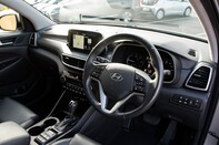 Hyundai TUCSON CRDI PREMIUM SE 5