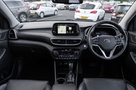 Hyundai TUCSON CRDI PREMIUM SE 14