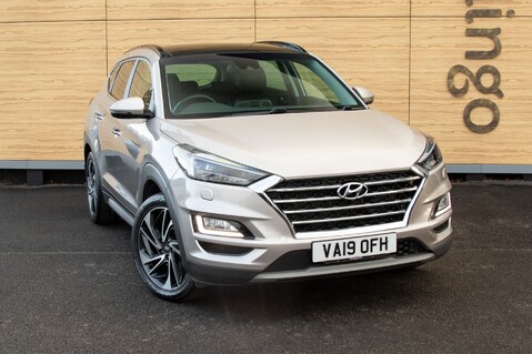 Hyundai TUCSON CRDI PREMIUM SE 1