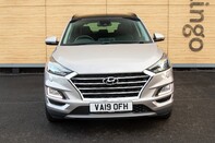 Hyundai TUCSON CRDI PREMIUM SE 8