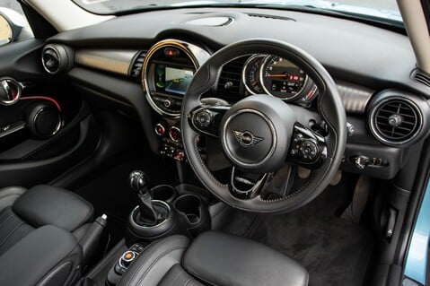 Mini Hatch COOPER S EXCLUSIVE 5